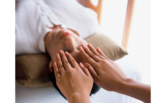 Reiki Nasıl Çalışır ve Şifa Verir?